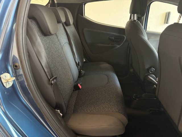 LANCIA Ypsilon usata 12
