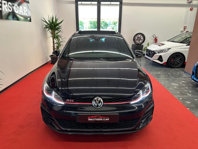 VOLKSWAGEN Golf GTI usata, con Airbag