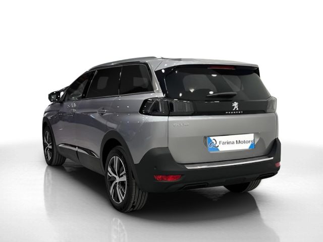 PEUGEOT 5008 usata, con Bluetooth