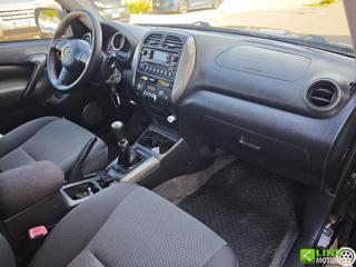 TOYOTA RAV 4 MY23 usata, con Fendinebbia