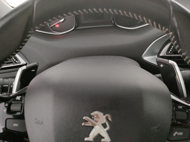 PEUGEOT 308 usata, con Controllo automatico clima