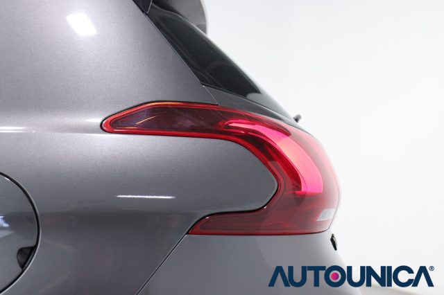 PEUGEOT 2008 usata, con Isofix