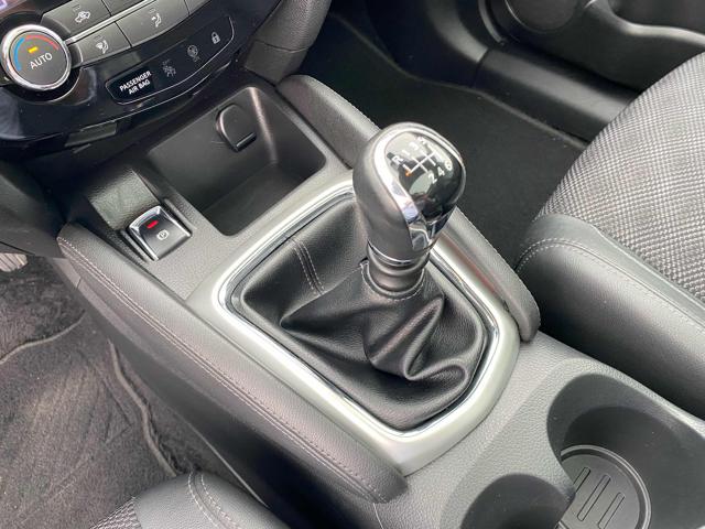 NISSAN Qashqai usata, con Park Distance Control