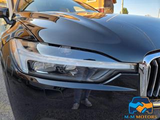 VOLVO XC60 usata, con Specchietti laterali elettrici