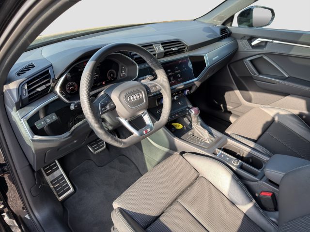AUDI Q3 usata 8