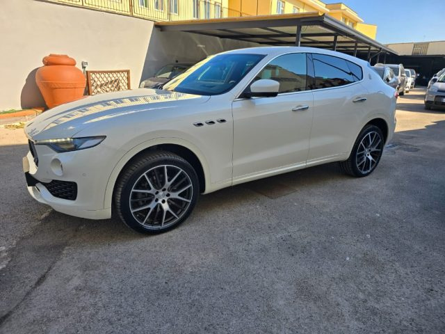 MASERATI Levante usata, con ABS