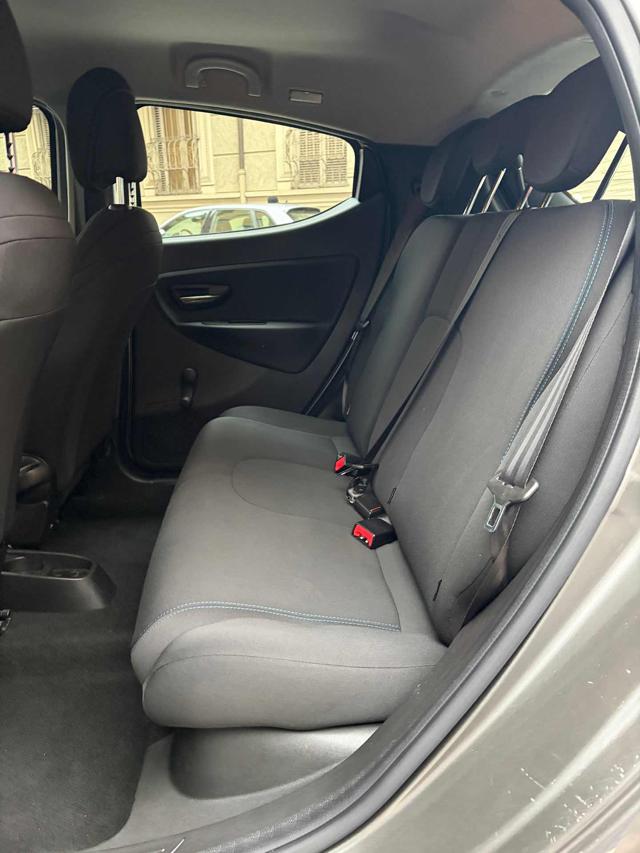 LANCIA Ypsilon usata, con Chiusura centralizzata