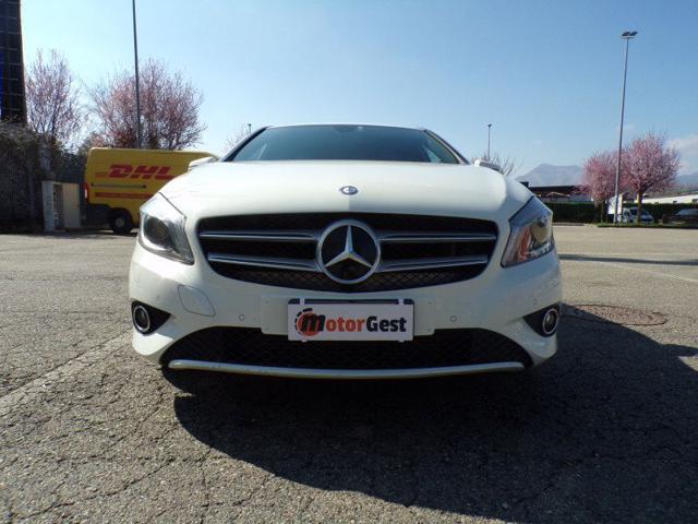 MERCEDES-BENZ A 180 usata, con Sensori di parcheggio anteriori