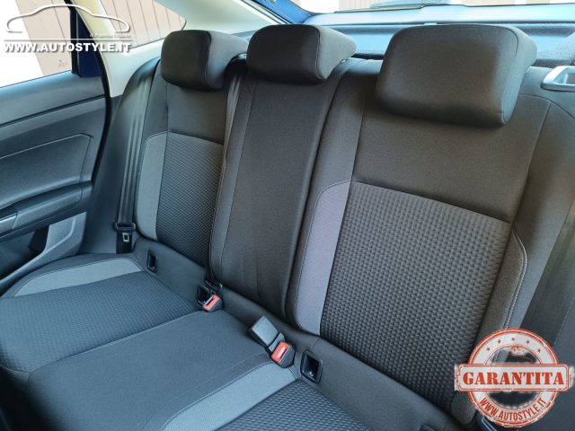VOLKSWAGEN Taigo usata 79