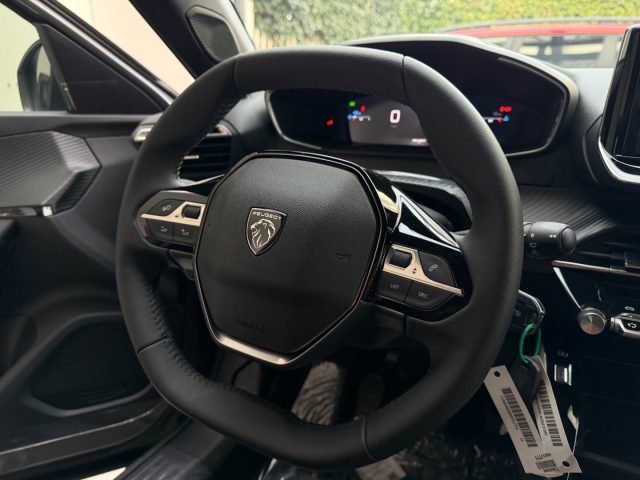 PEUGEOT 2008 usata, con Controllo vocale