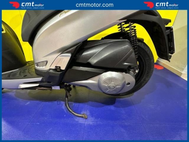 KYMCO People 300 usata 12