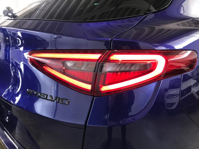 ALFA ROMEO Stelvio usata, con Volante in pelle