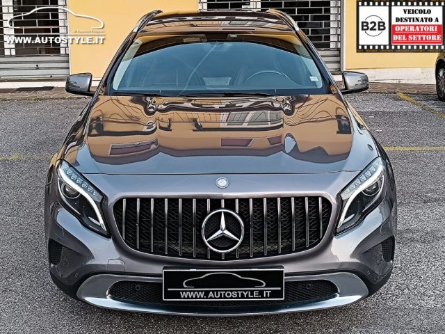 MERCEDES-BENZ GLA 220 usata, con Airbag laterali