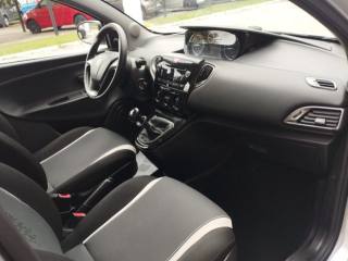 LANCIA Ypsilon usata 12