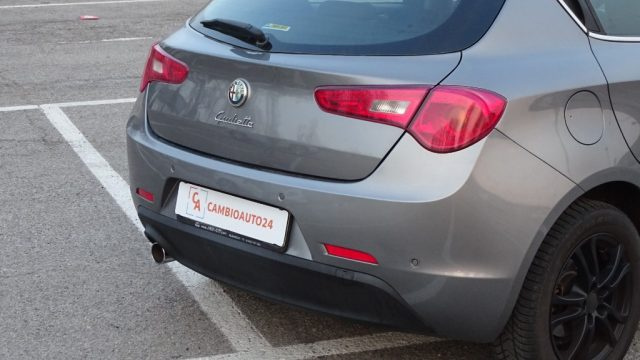 ALFA ROMEO Giulietta usata, con Climatizzatore automatico, 2 zone