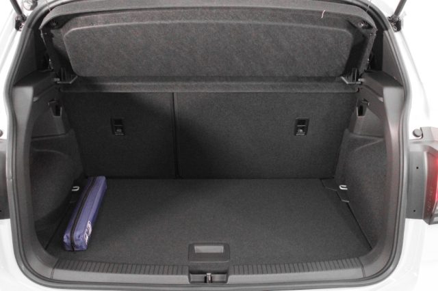 VOLKSWAGEN T-Cross usata, con ESP
