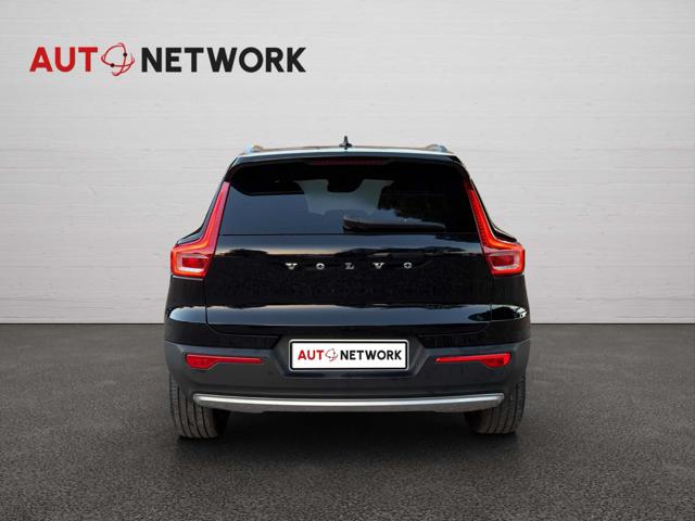 VOLVO XC40 usata, con Autoradio