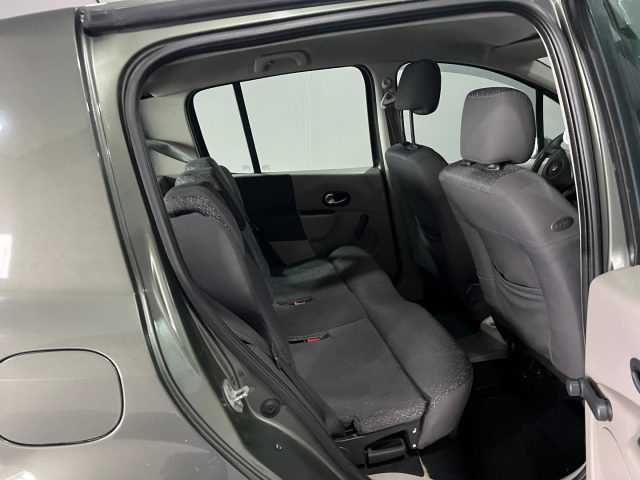 RENAULT Modus usata, con Chiusura centralizzata