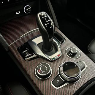 ALFA ROMEO Stelvio usata, con Sedili sportivi