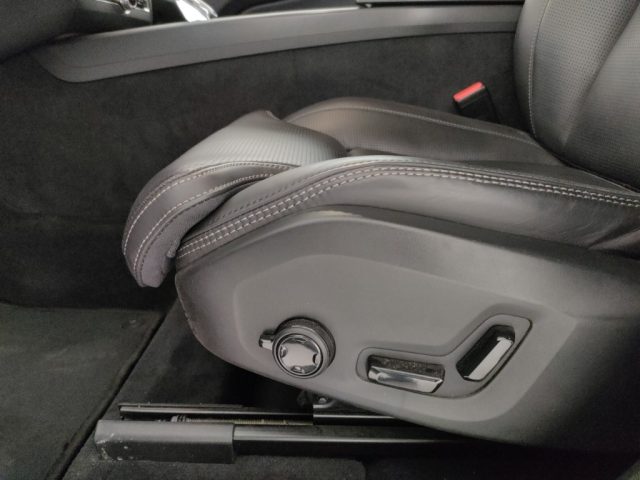 VOLVO XC60 usata, con Sistema di navigazione