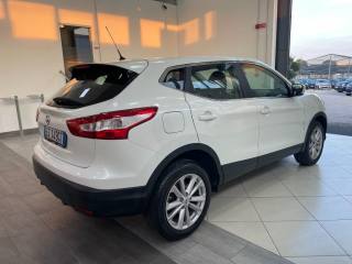 NISSAN Qashqai usata, con Autoradio