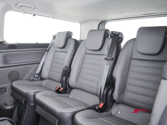 FORD Tourneo Custom usata 10