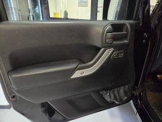JEEP Wrangler usata, con Bluetooth
