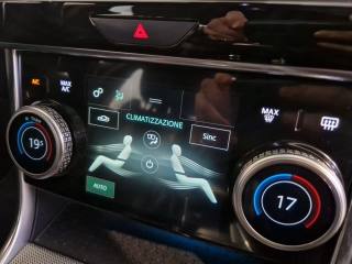 JAGUAR XE usata, con Sistema di navigazione