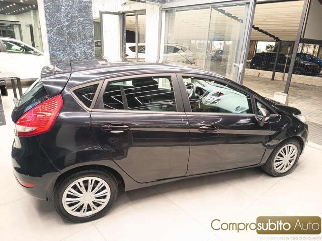 FORD Fiesta usata, con ESP