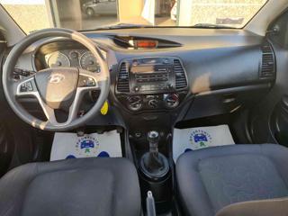 HYUNDAI i20 usata, con Lettore CD