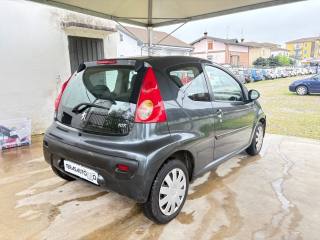 PEUGEOT 107 usata, con Autoradio