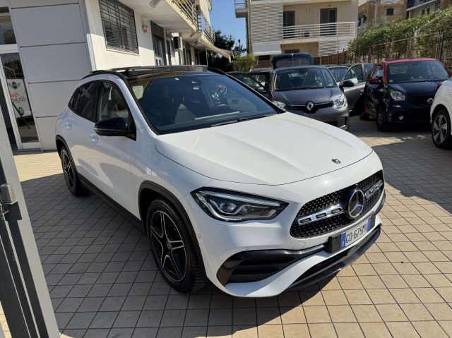 MERCEDES-BENZ GLA 200 usata, con Airbag laterali