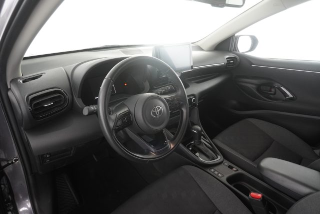 TOYOTA Yaris usata 1