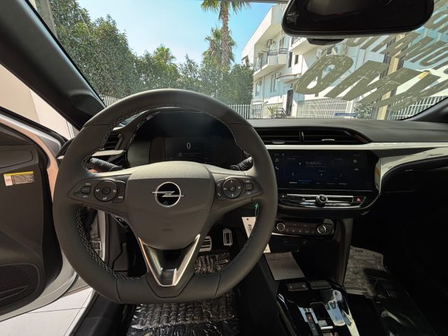 OPEL Corsa usata, con USB