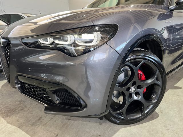 ALFA ROMEO Stelvio usata, con Alzacristalli elettrici
