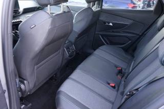 PEUGEOT 3008 usata, con Specchietti laterali elettrici