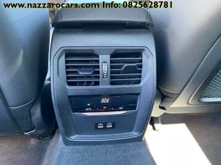 BMW 318 usata, con Fari LED