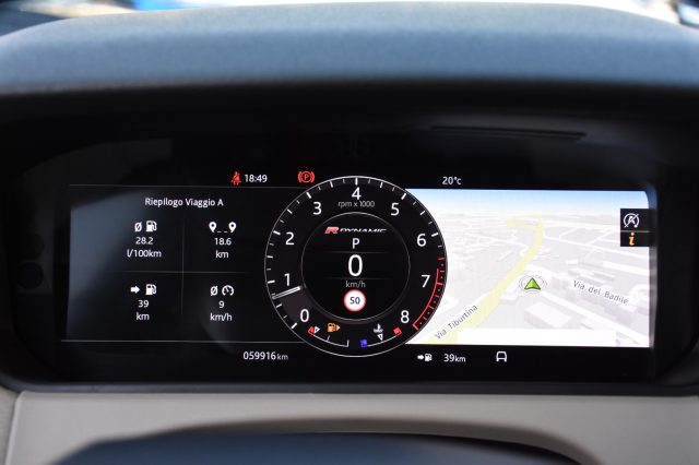 LAND ROVER Range Rover Velar usata, con Controllo trazione