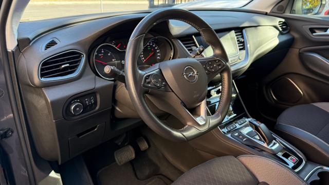 OPEL Grandland X usata, con Portapacchi