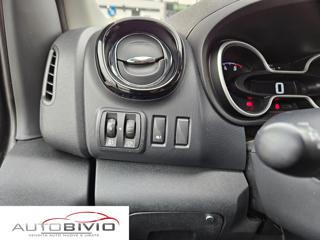 OPEL Vivaro usata, con MP3
