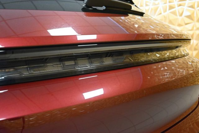 PORSCHE Taycan usata 104
