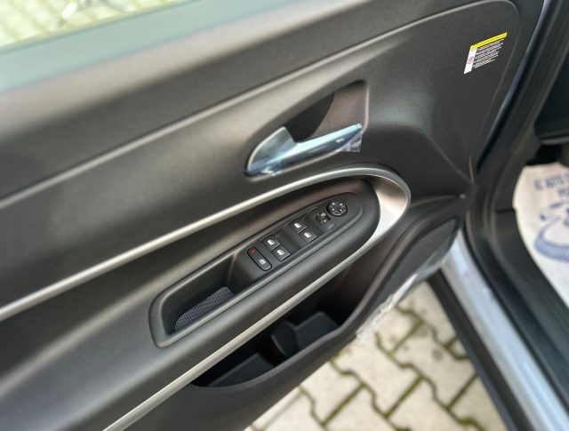 JEEP Avenger usata, con Cerchi in lega