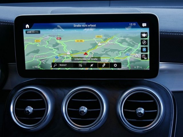 MERCEDES-BENZ GLC 300 usata, con Autoradio