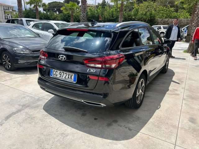 HYUNDAI i30 usata, con Autoradio