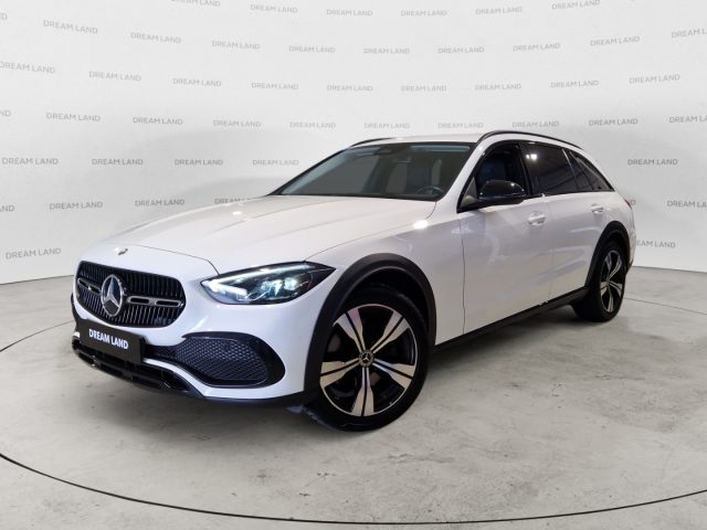 MERCEDES-BENZ C 220 usata, con Luci diurne LED