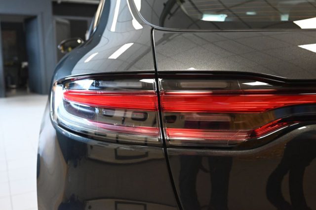 PORSCHE Macan usata 95