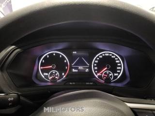 VOLKSWAGEN T-Cross usata 12