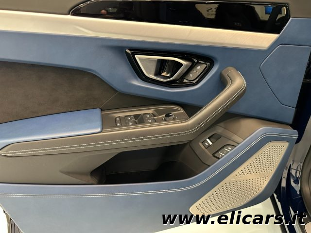 LAMBORGHINI Urus usata, con Touch screen