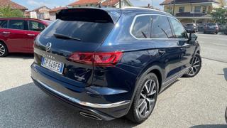 VOLKSWAGEN Touareg usata, con Airbag