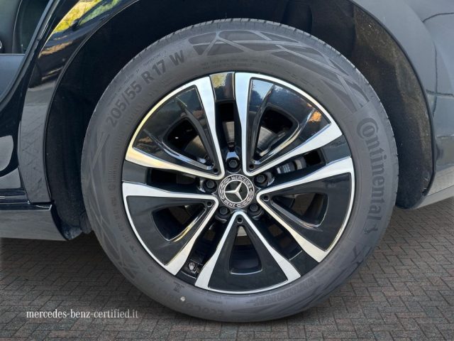 MERCEDES-BENZ B 180 usata, con Sistema di navigazione